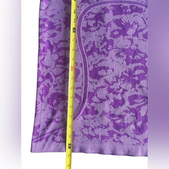 Lululemon Swiftly Tech Racerback Heathered Tender Violet Sz 6 - Picture 5 of 8